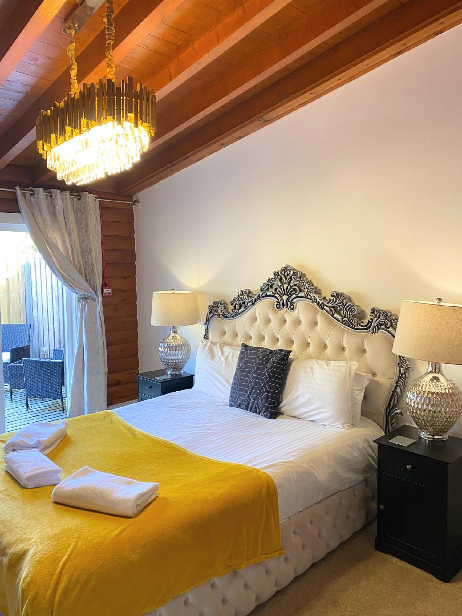 הוילה Balnald Kaoglen-Spruce-Hot Tub-Forrest Setting-Pet Friendly מראה חיצוני תמונה