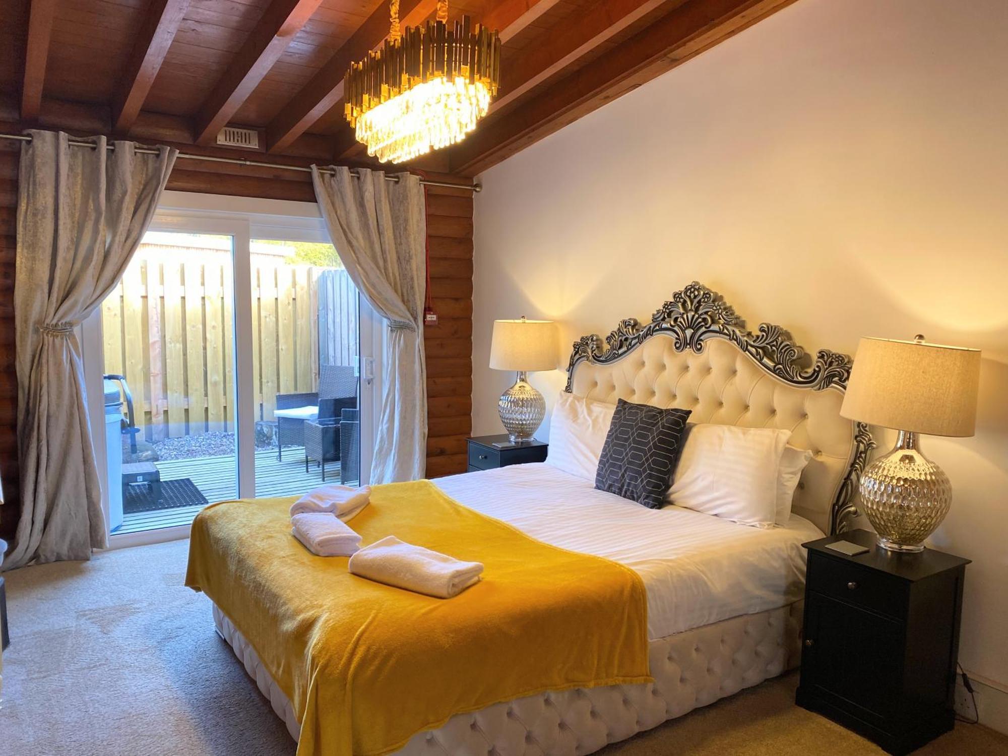 הוילה Balnald Kaoglen-Spruce-Hot Tub-Forrest Setting-Pet Friendly מראה חיצוני תמונה